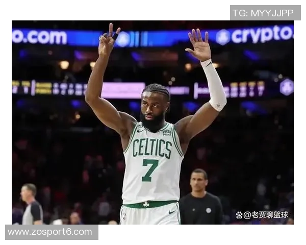 生涯年杰伦布朗21场达成赛季600分100板100助创队史最快纪录 生涯年杰伦布朗21场达成赛季600分100板100助创队史最快纪录