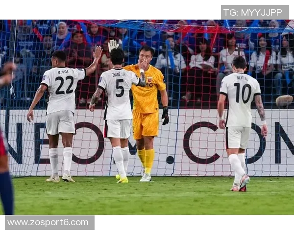 无解门神陈威全场扑救11次媒体评分满分10分表现惊艳